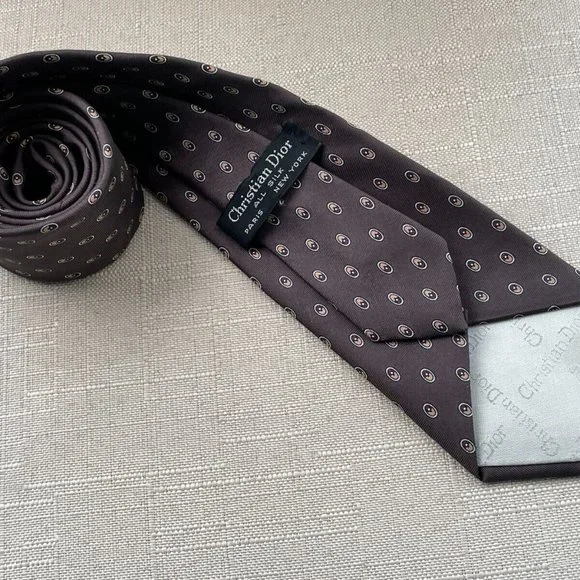 Christian Dior Men Tie ALL SILK Brown Tone Necktie CD Tie - Picture 8 of 9
